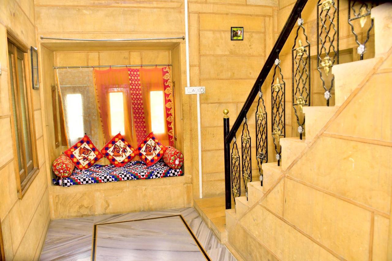 Hotel Shahiraj ไจซัลเมอร์ ภายนอก รูปภาพ