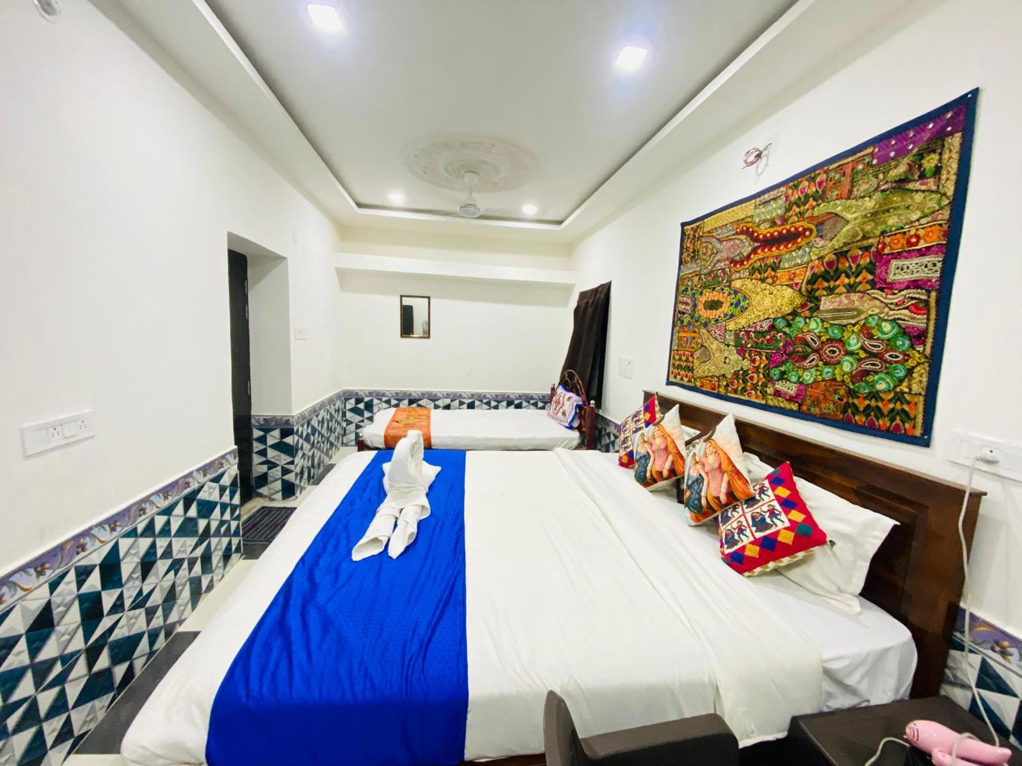 Hotel Shahiraj ไจซัลเมอร์ ภายนอก รูปภาพ