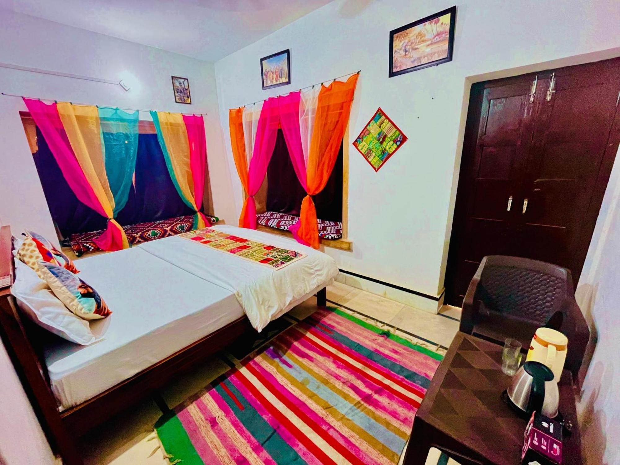 Hotel Shahiraj ไจซัลเมอร์ ภายนอก รูปภาพ
